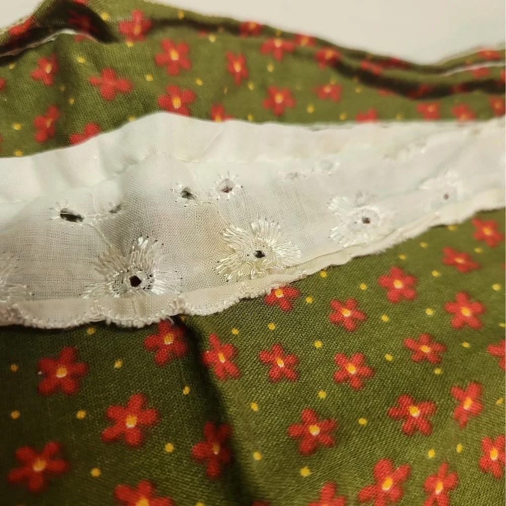 Handmade 1970s Green Red Flower Kitchen Window Curtain Set Cottage Farmhouse VTG
